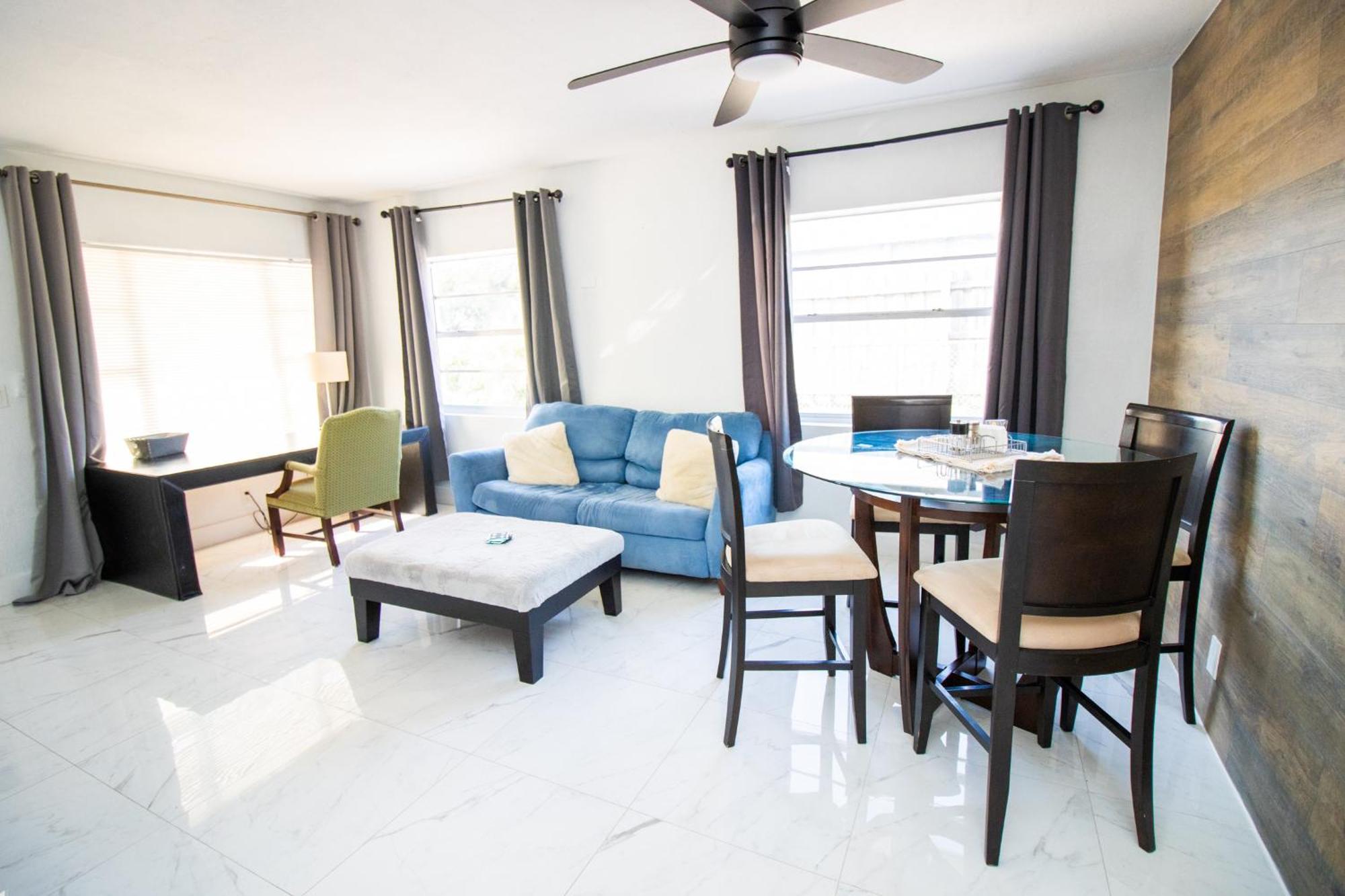 Shared Home - Close To The Beach Riviera Beach Exterior foto